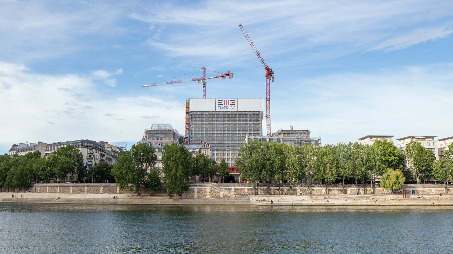 http://Le%20chantier%20de%20Morland%20Mixité%20Capitale%20depuis%20l'Île%20Saint-Louis